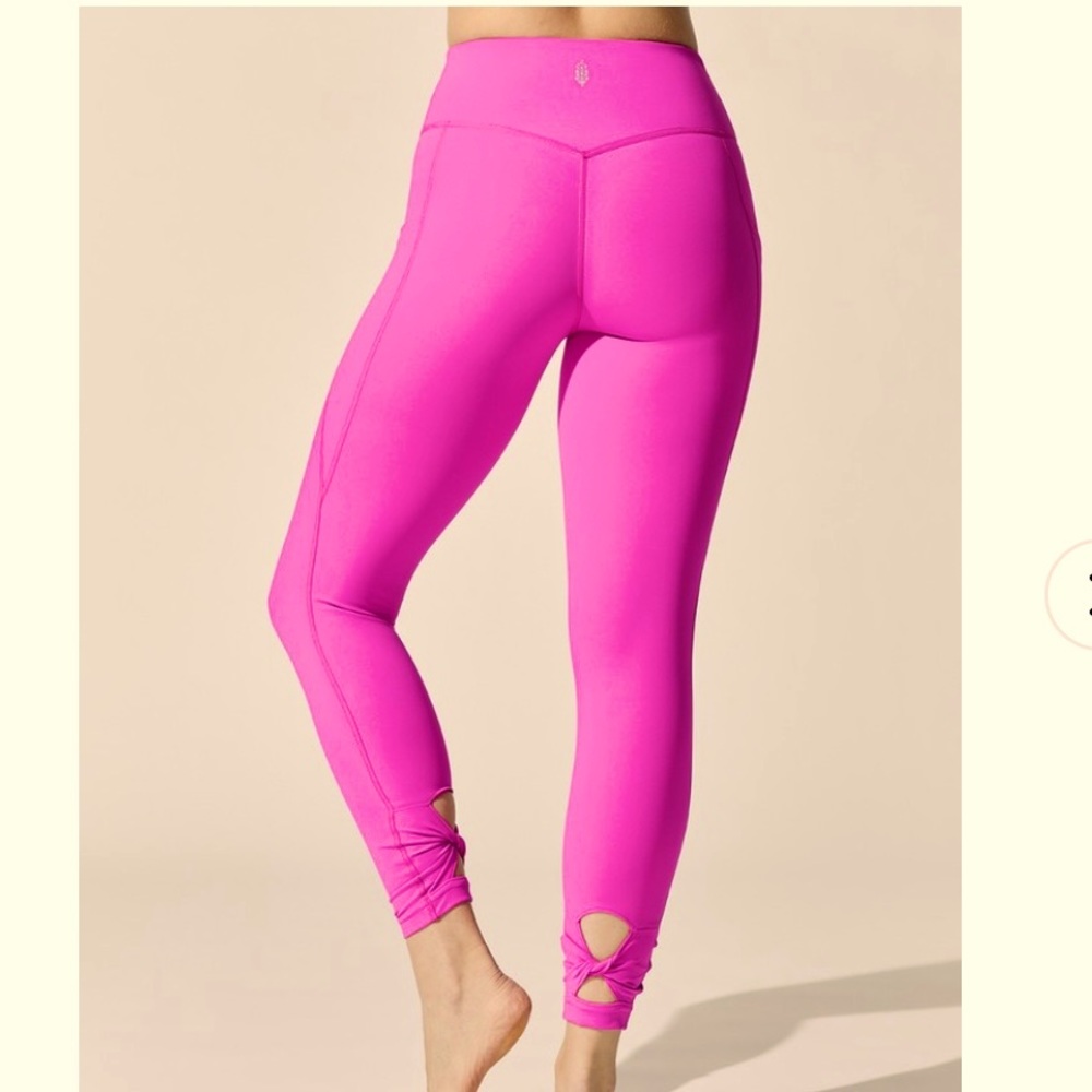 NWT Free People Movement Wave Rider Magenta Legging